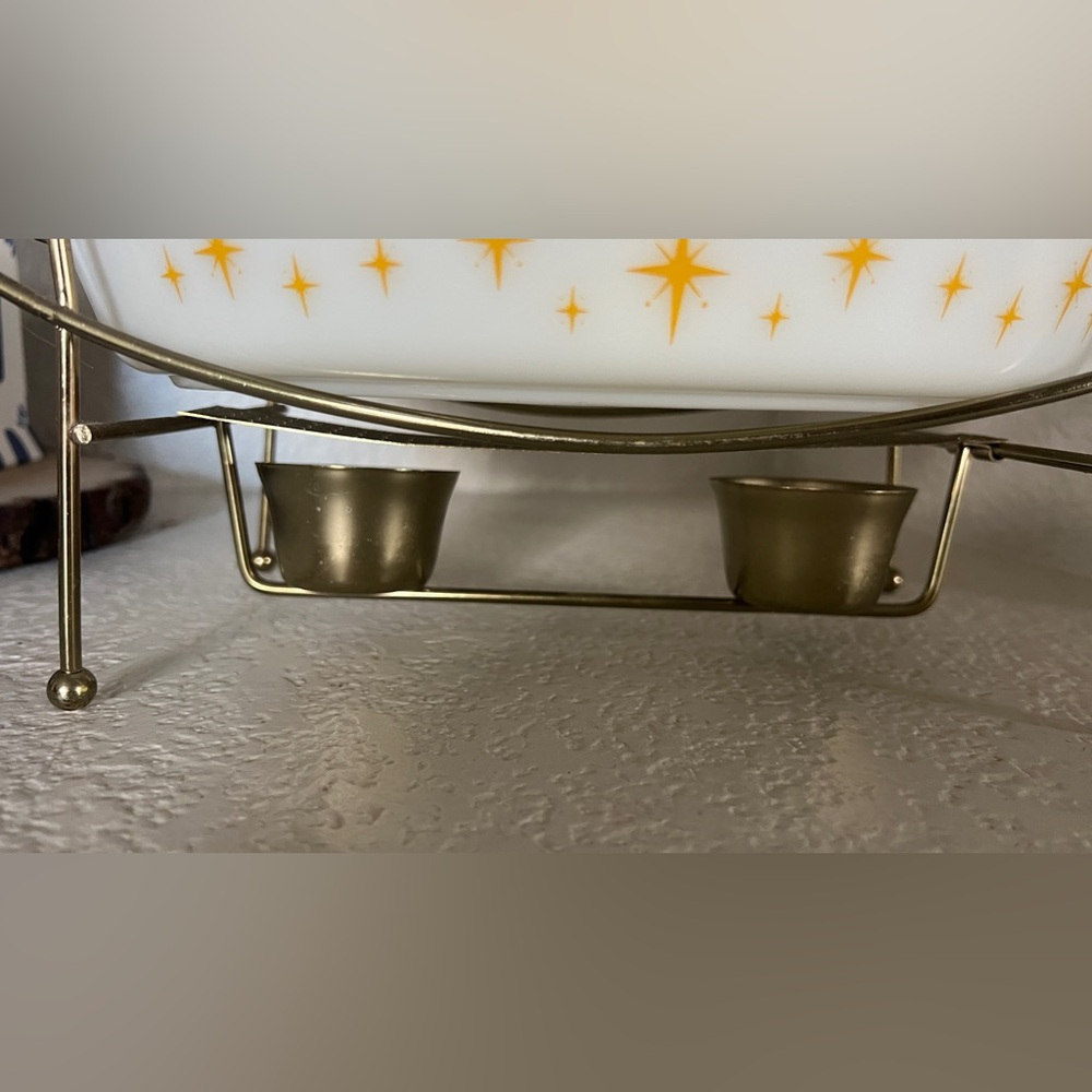 Vintage Pyrex Constellation Atomic Starburst Divided Dish Lid & Warming Stand - Picture 5 of 7